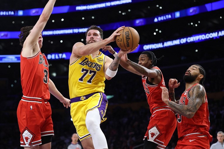 Nevjerojatna utakmica Luke Dončića, nikad u dresu Lakersa nije ubacio više