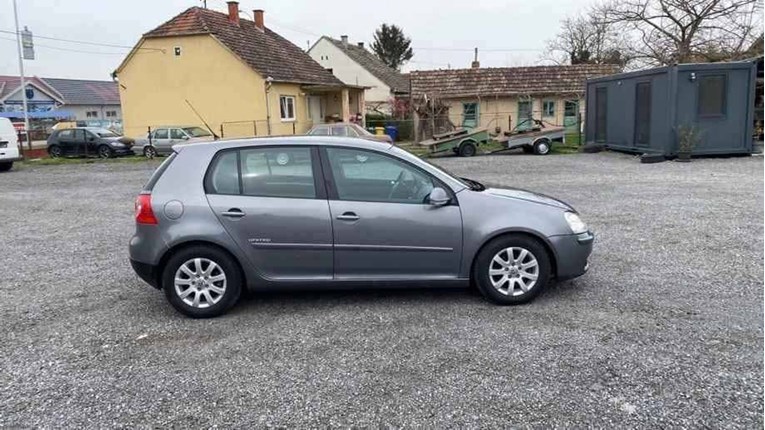 Najbolji auto oglasi: Golf V iz 2008. s registracijom, pogledajte cijenu