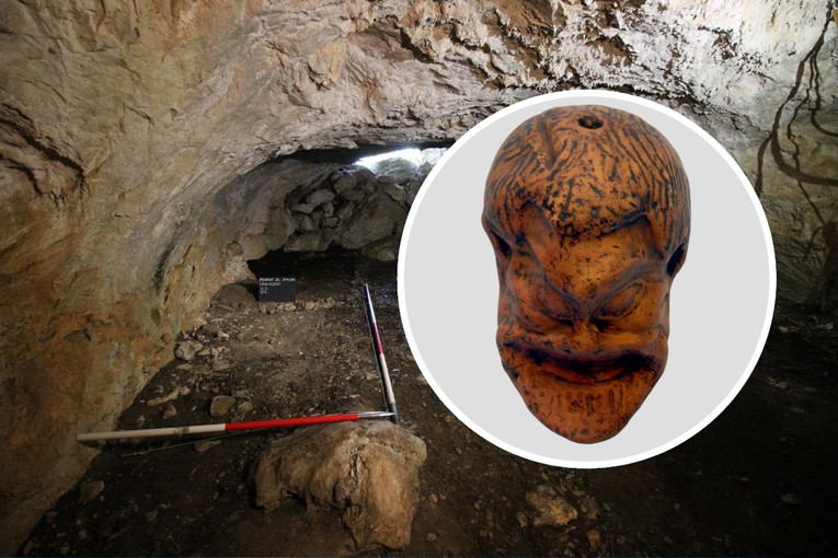 U špilji na Pelješcu pronađena terakotna glava grčke kazališne maske