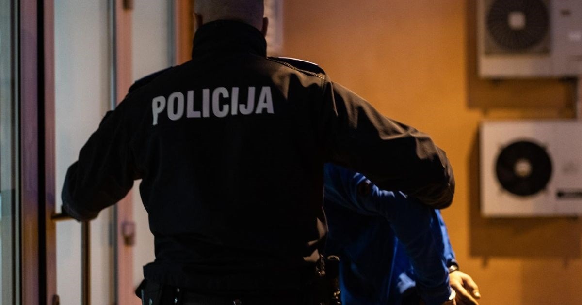 U Mostaru upali u stan mladića i pretukli ga metalnim šipkama