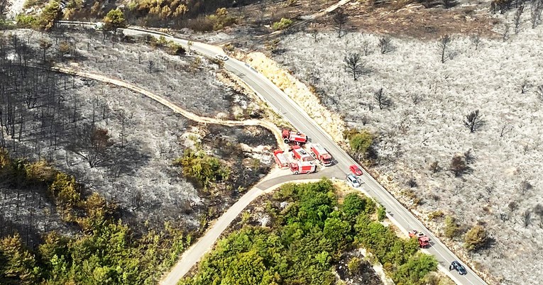 GALERIJA Pogledajte slike iz zraka nakon najvećeg požara na obali u zadnje 4 godine