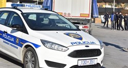 Vozač kamiona iz BiH pokušao prokrijumčariti sedam Turaka u Hrvatsku