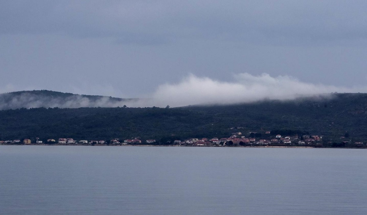 Oblačno u cijeloj zemlji, na Jadranu do 15 stupnjeva