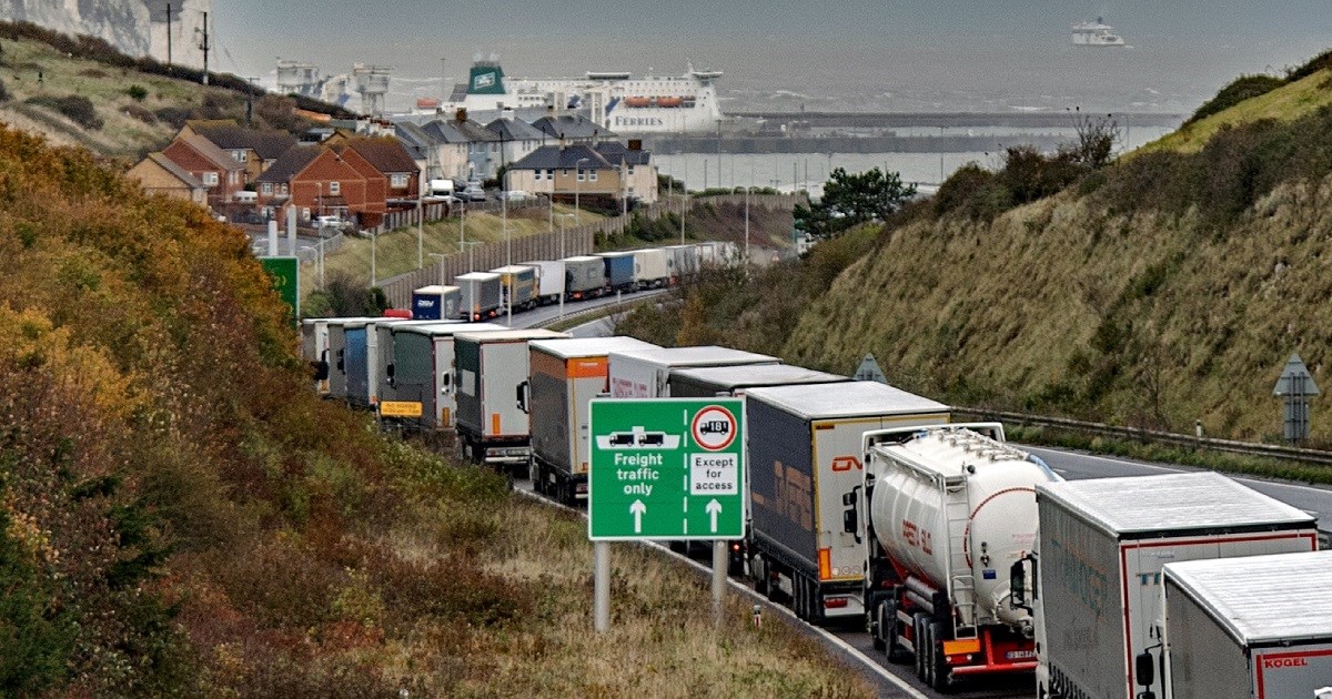Sindikat upozorava: Poslodavci pritišću vozače kamiona na prekovremeni rad