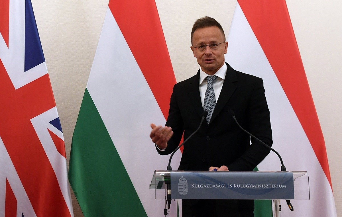 Szijjarto: Bruxelles se želi umiješati u mađarsku unutrašnju politiku