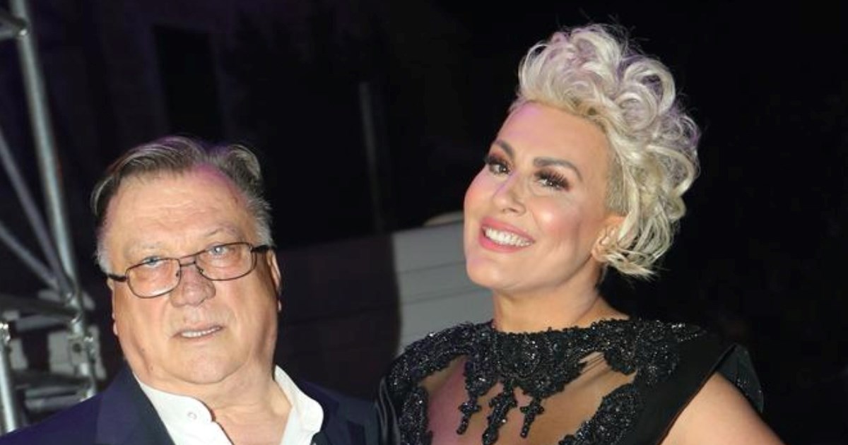 Indira Levak poslala dirljivu poruku bolesnom Halidu Bešliću: Volim te, brate