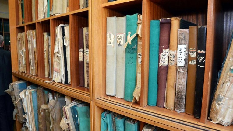 Vlada predložila izmjene zakona za bržu obnovu zemljišnih knjiga