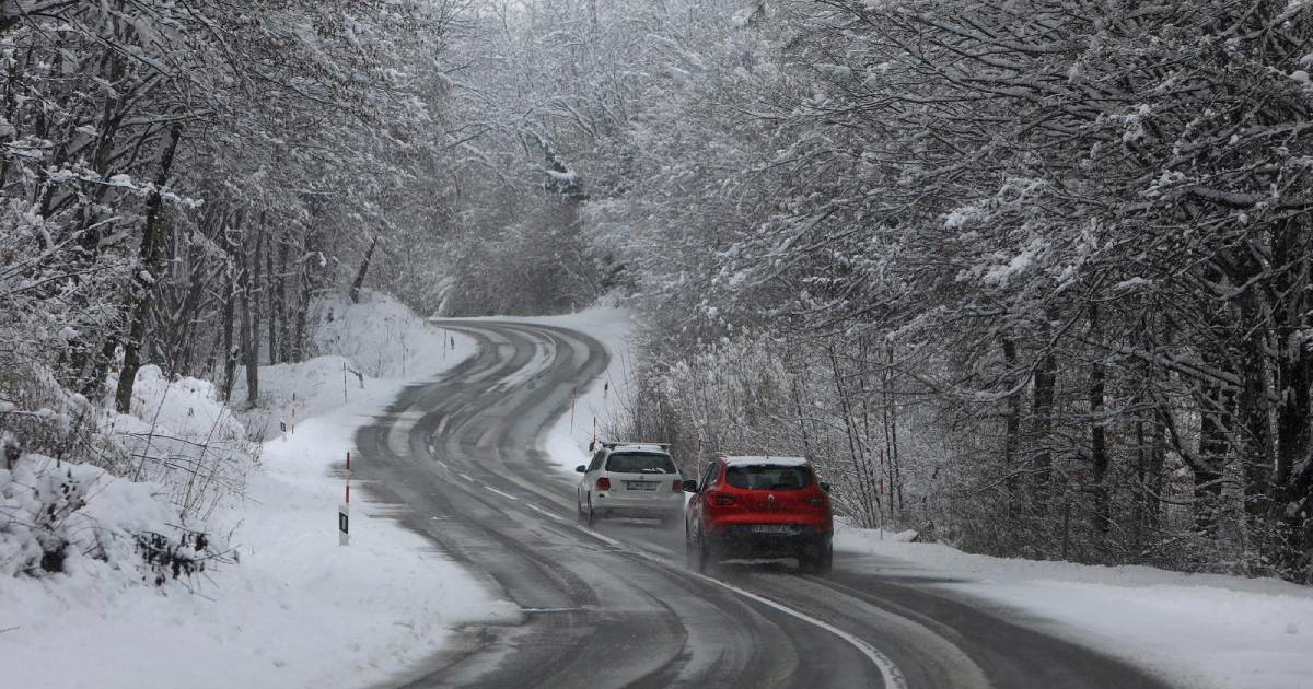 Otvorene autoceste A1 i A6, HAK upozorava na zimske uvjete i poledicu