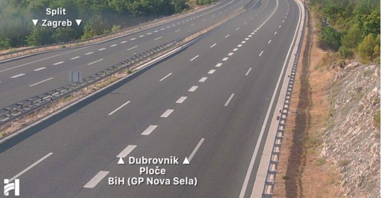 Vozači, oprez. Svinja uočena na A3, a pas između Metkovića i Ploča