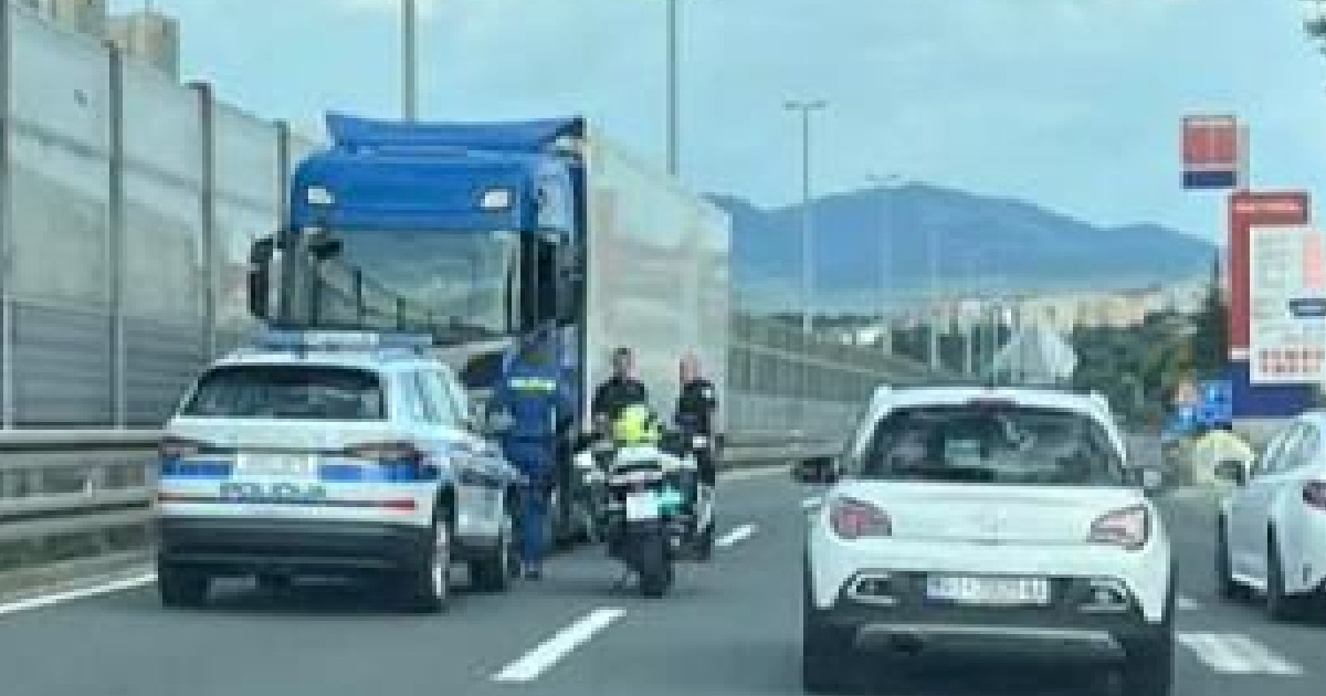 Rumunj vozio šleper u suprotnom smjeru na A7 u Rijeci. Opirao se uhićenju