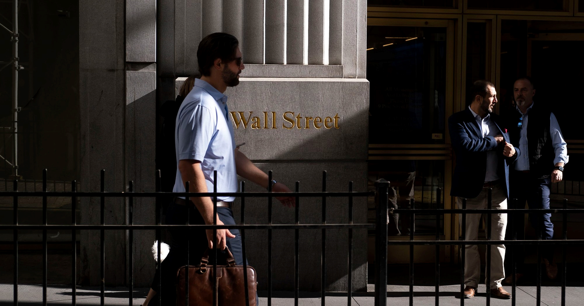 Fed smanjio kamatne stope, ali povećao procjene inflacije. Wall Street na oprezu