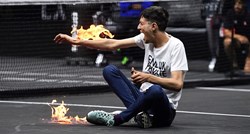 Prosvjednik se zapalio pred Federerom, Đokovićem i Nadalom