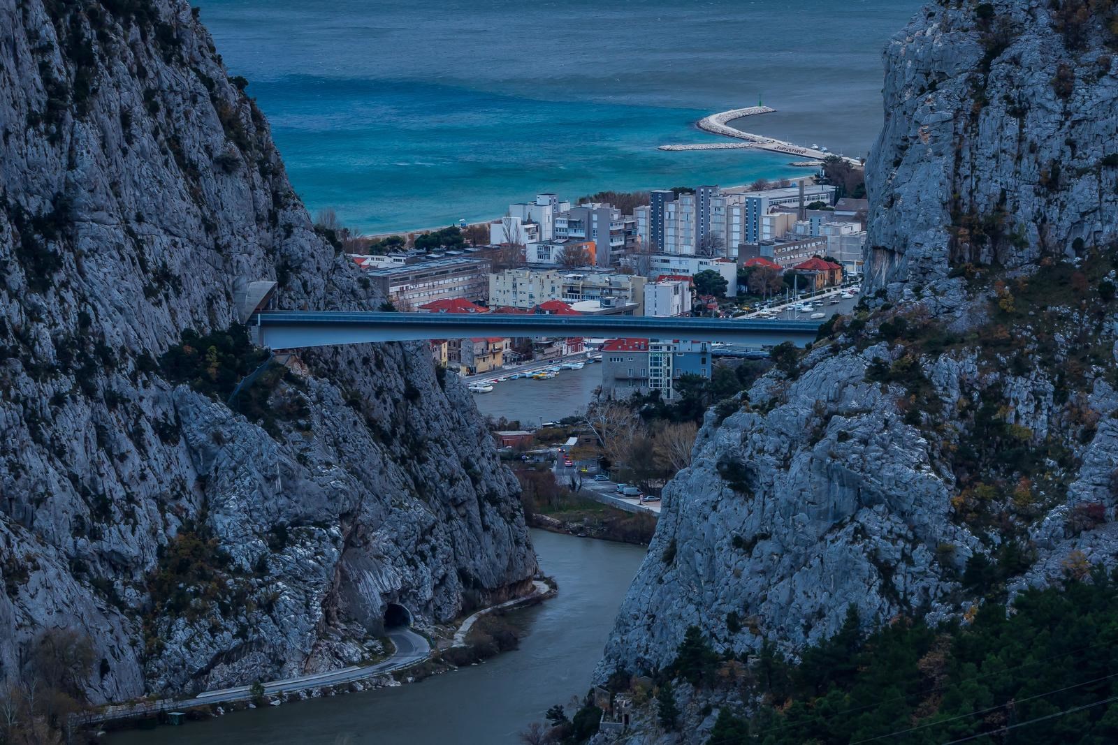 Zastupnica Možemo o akciji policije u Omišu: Korak u pravom smjeru, toga ima diljem RH