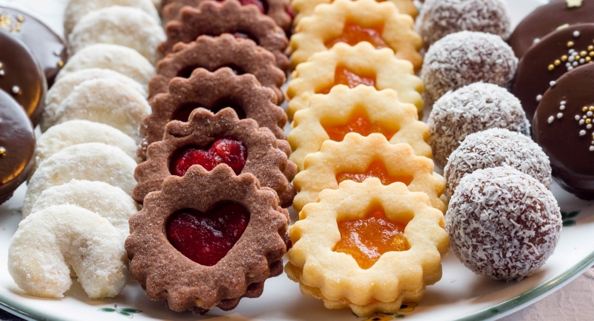 Naša lista najboljih suhih blagdanskih kolačića koje radimo već ovaj vikend