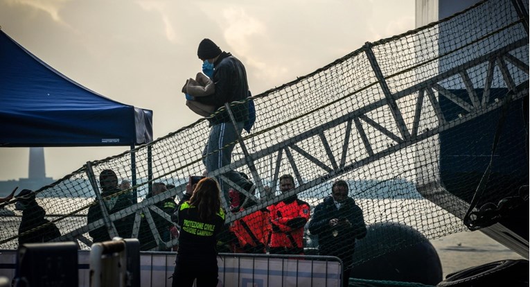 Italija će svoje migrante slati u Albaniju, tamo će izgraditi centre za obradu