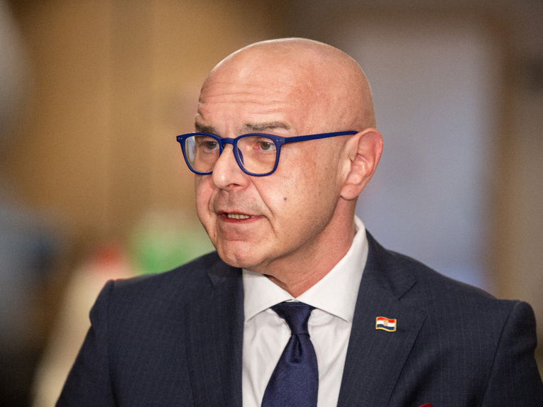 HDZ-ov ministar: Osuđujemo i fašizam i nacizam i komunizam