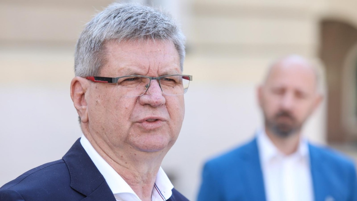 Mrsić: Ovo je HDZ-ov korona party neodgovornosti kako bi održali izbore