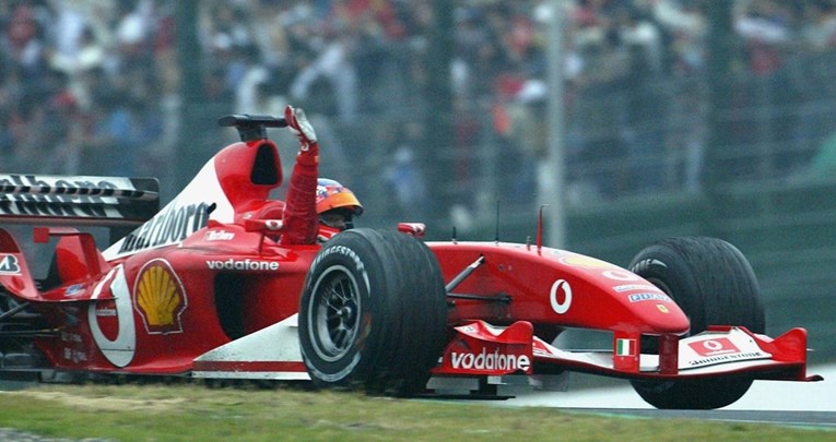 Schumacherov Ferrari iz 2003. prodan za rekordnih 100 milijuna kuna