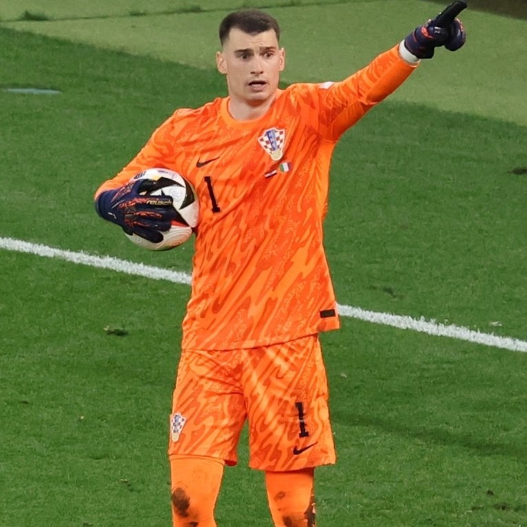 Livaković predstavljen u novom klubu