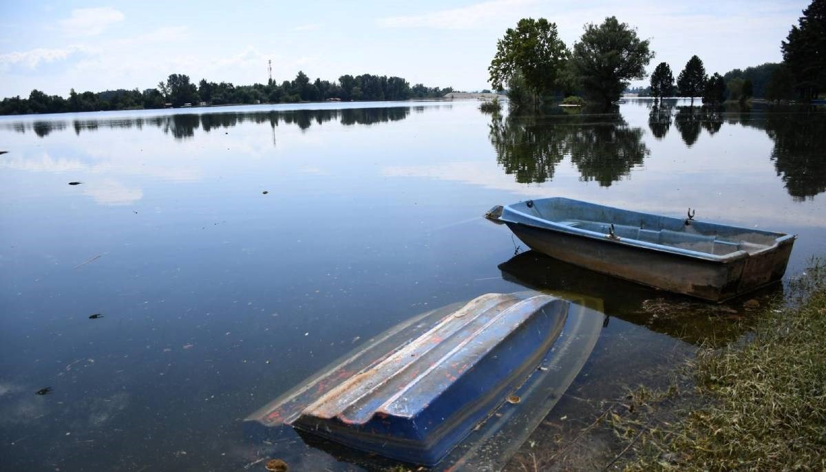 Drava nabujala. Vodostaj će i dalje rasti. Počele pripreme zbog moguće poplave