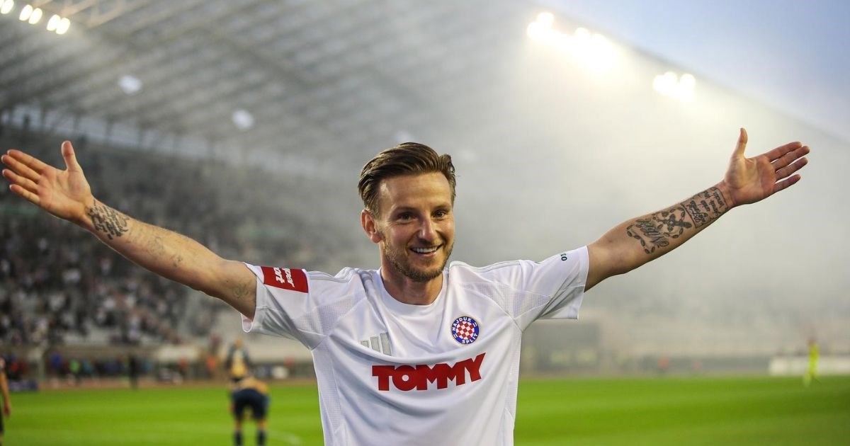 Objava Schalkea oduševila navijače Hajduka. Otkrili da Rakitić ide po pojačanja?