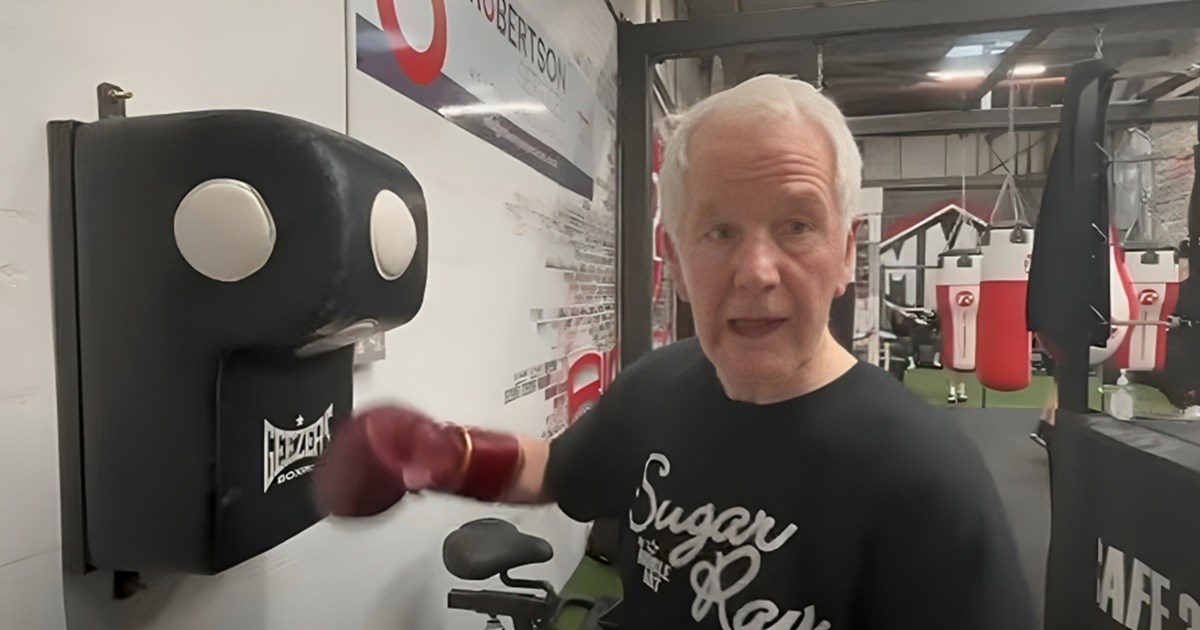 VIDEO Kako je bivši boksač u 80. godini postao internetska senzacija?