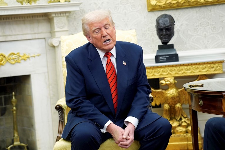 Trump: Mislim da će se dogoditi aneksija Grenlanda