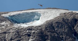 Nastavlja se potraga za planinarima nakon lavine u Alpama, do sada nađeno 7 mrtvih