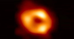 Ovo je prva fotografija goleme crne rupe u središtu naše galaksije