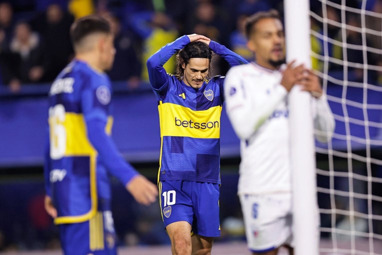 Bio je zvijezda u Europi, a sad mu zvižde u Argentini: "Mora završiti karijeru"