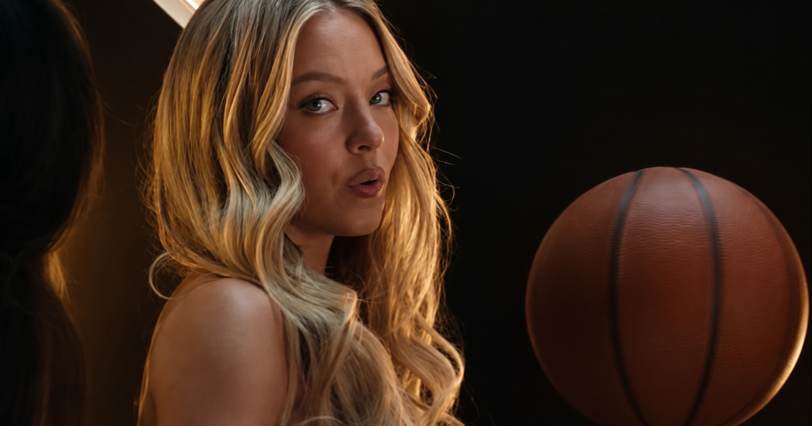 Sydney Sweeney se skroz skinula za reklamu, ljudi: "Što ona, dovraga, radi?"
