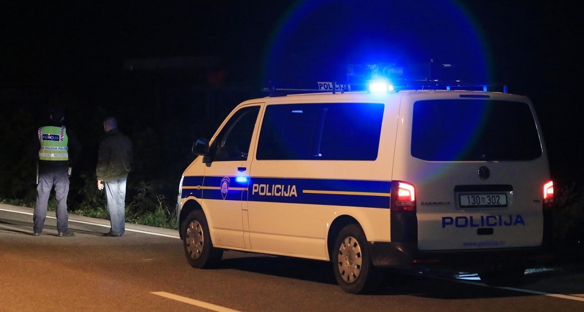 Na šibenskoj magistrali poginuo pješak. Hodao je po neosvijetljenom dijelu ceste