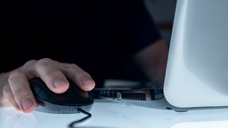 Muškarac u Bjelovaru mislio da ulaže u kriptovalute, ostao bez 36.000 eura