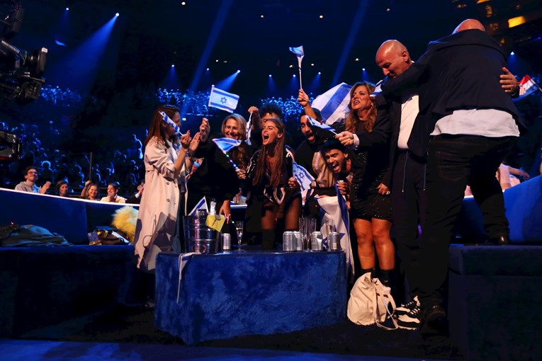 Organizatori Eurosonga potvrdili da će oduzimati palestinske zastave posjetiteljima
