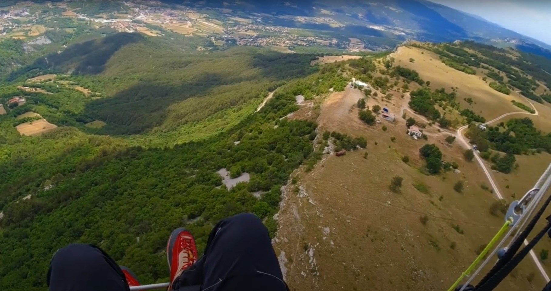 Čovjek (72) popravljao stup na uzletištu paraglajdera u Istri. Pao u provaliju i umro