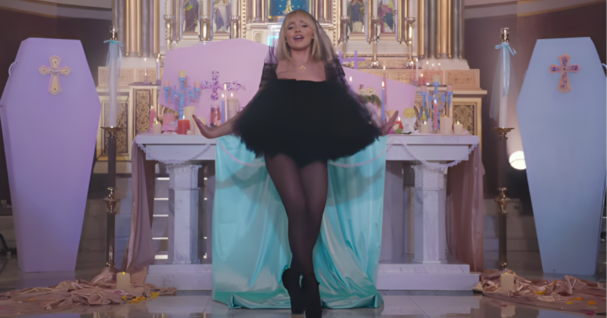 Degradiran svećenik jer je u crkvi dopustio snimanje spota koji je uznemirio katolike