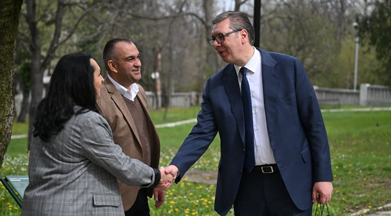 Vučić osniva nekakav "svenarodni Pokret za narod i državu"