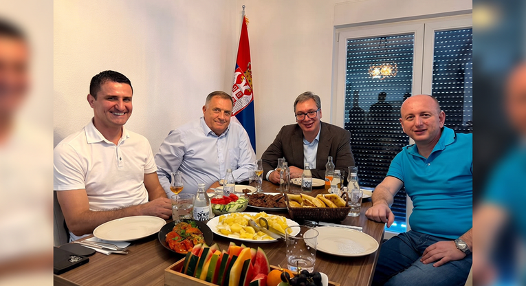 Incident tijekom Vučićeva posjeta BiH. Ministar: Naučio je da je Drina ipak granica