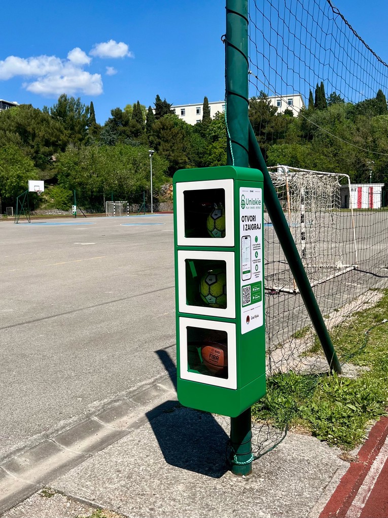 Studenti pokrenuli pametne ormariće za sportsku opremu u Rijeci