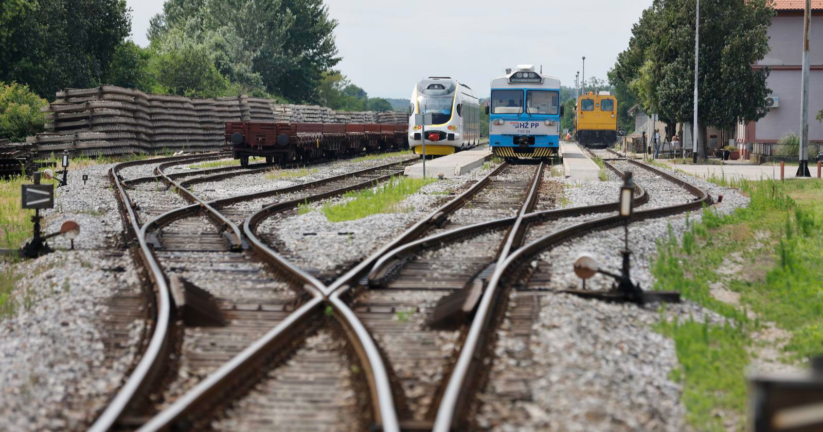Državni tajnik: Idemo u obnovu pruga i kolodvora, nabavljamo nove vlakove