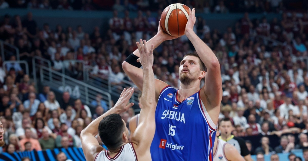 Čudesni Jokić briljirao protiv Latvije i doveo Srbiju do treće pobjede na Eurobasketu