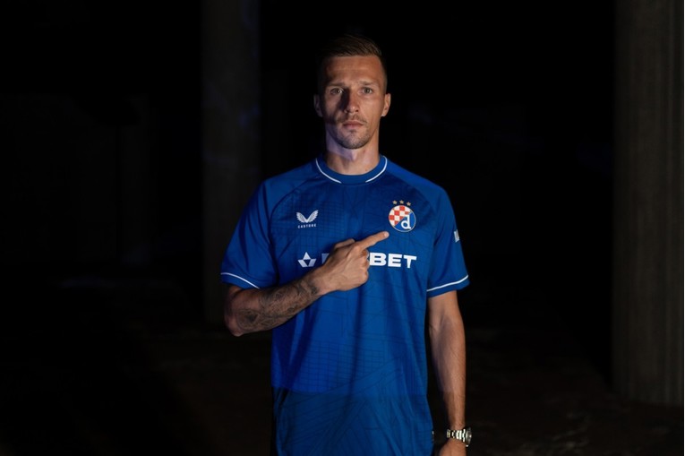 Oršić: Sretan sam jer me navijači Dinama vole. Moram im to vratiti