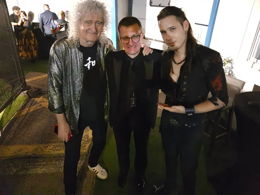 Dino Jelusić pozirao s čovjekom koji je ispisao povijest rocka: "Kakva noć"