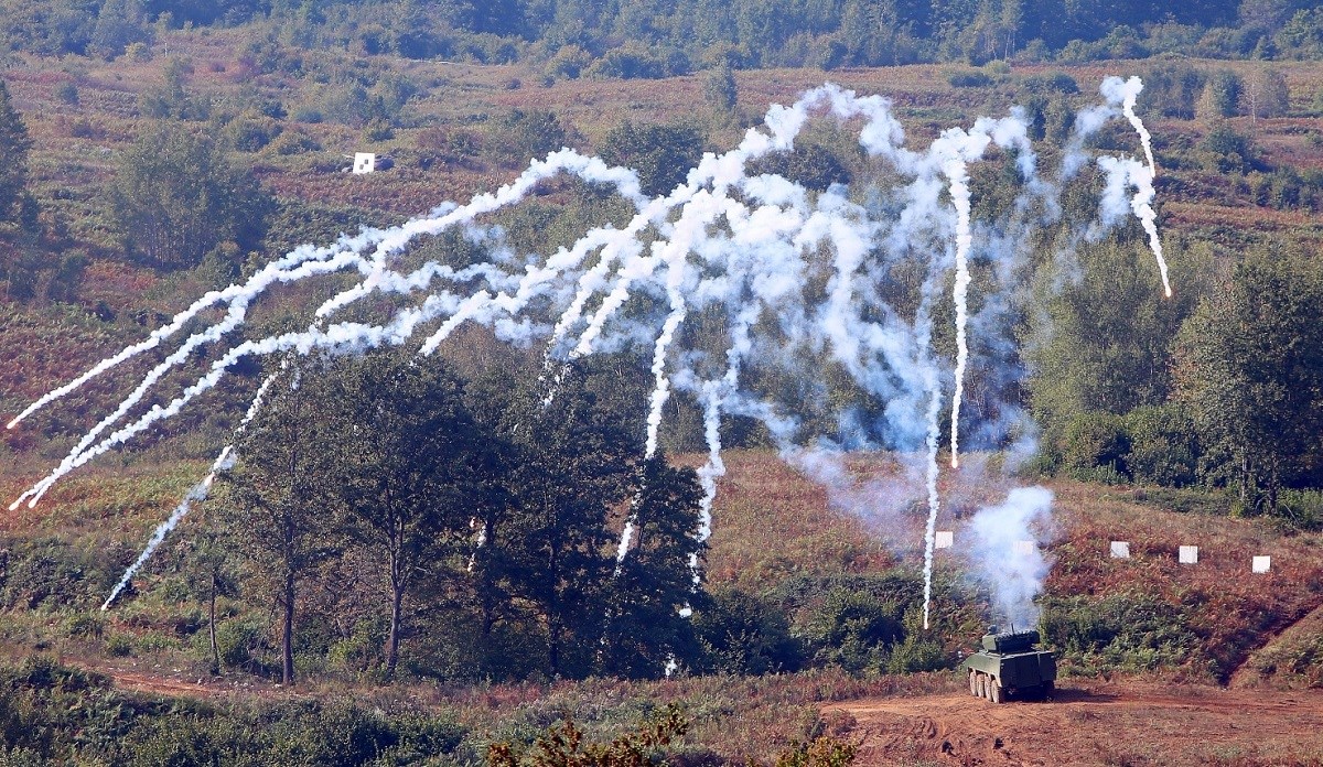 VIDEO Vojska održala veliku vježbu, pokazala moćno vozilo