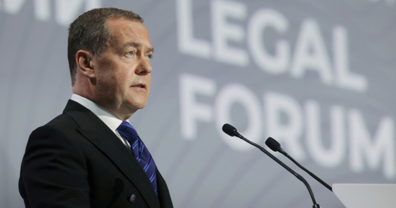 Medvedev zaljevskim zemljama: Američke baze su prijetnja, ne zaštita