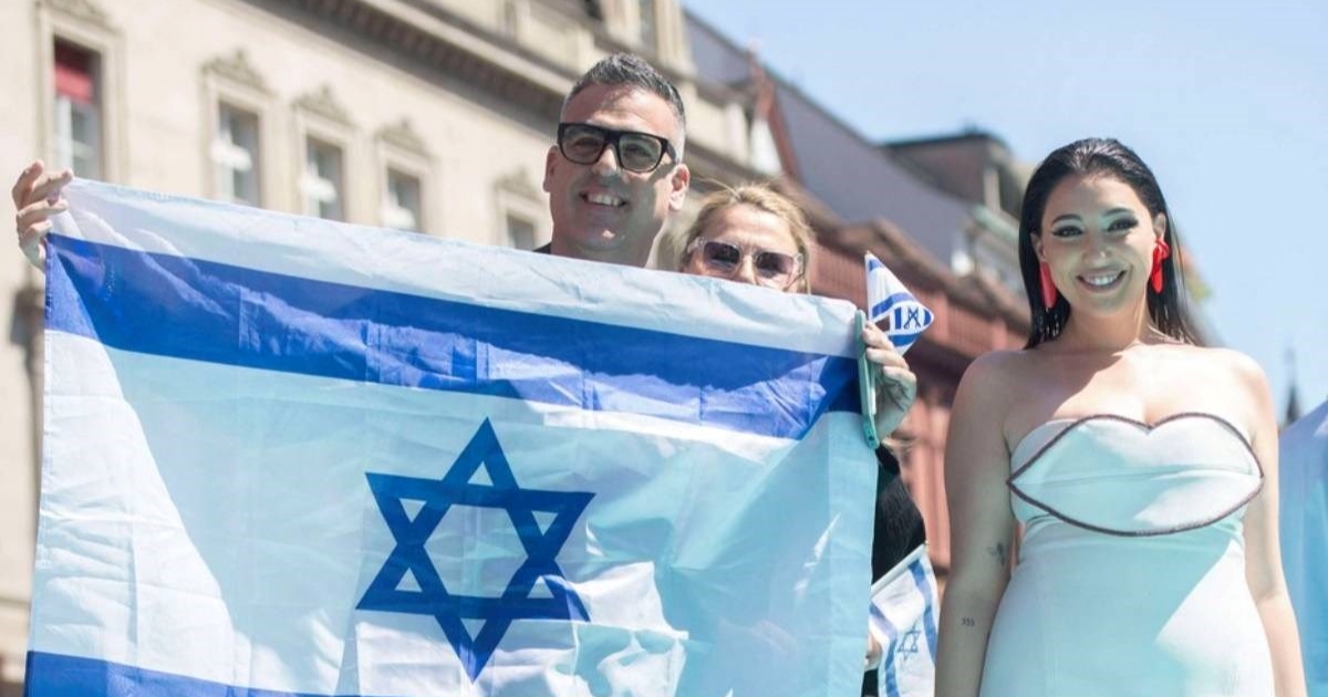 Izrael večeras nastupa na Eurosongu, a već je na probi bilo problema. Što očekivati?