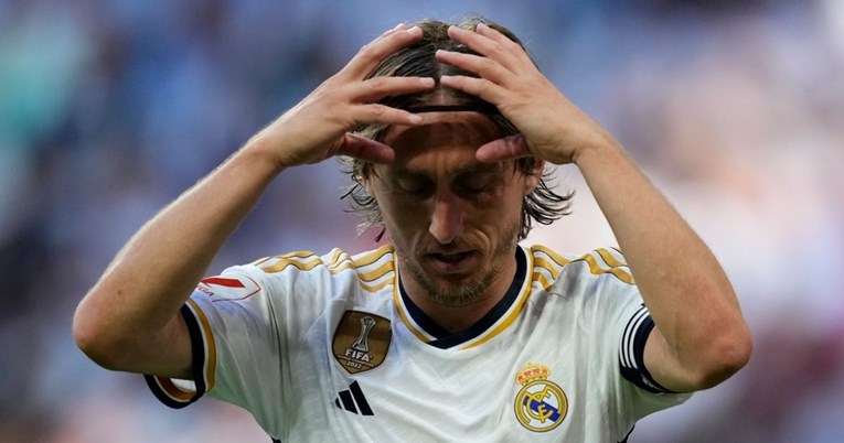 Marca: Ancelotti opet razgovarao s Modrićem. Ne želi da situacija postane ozbiljna