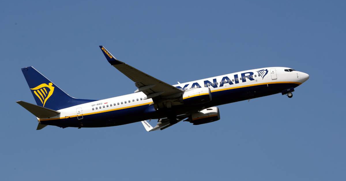 Ryanairov avion udario u cisternu za gorivo na aerodromu u UK-u