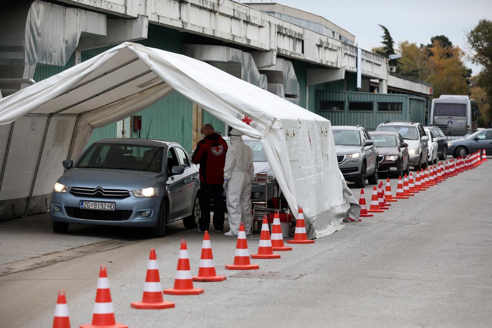U Zagrebu 523 novozaražene osobe