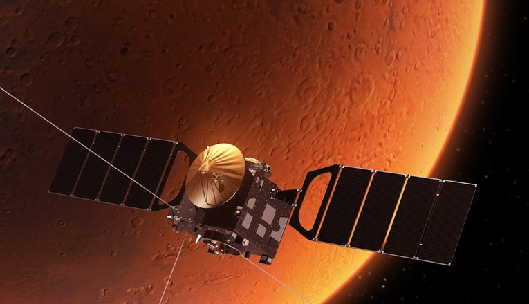 Arapska sonda otkrila nepoznate detalje o Marsovom manjem mjesecu